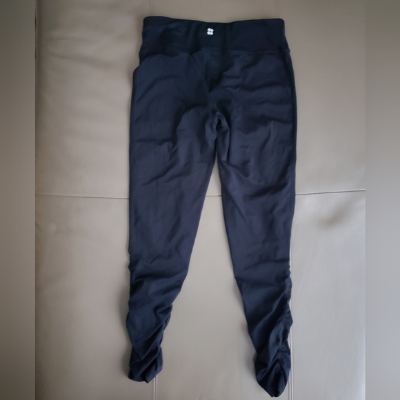 NWOT Sweaty Betty All Day Ruched 7/8 Leggings - Picture 4 of 9